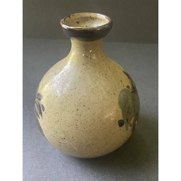 Vintage Studio Pottery Handcrafted Stonewear Speckled Artisan Bud Vase 4.5” - Picture 2 of 9